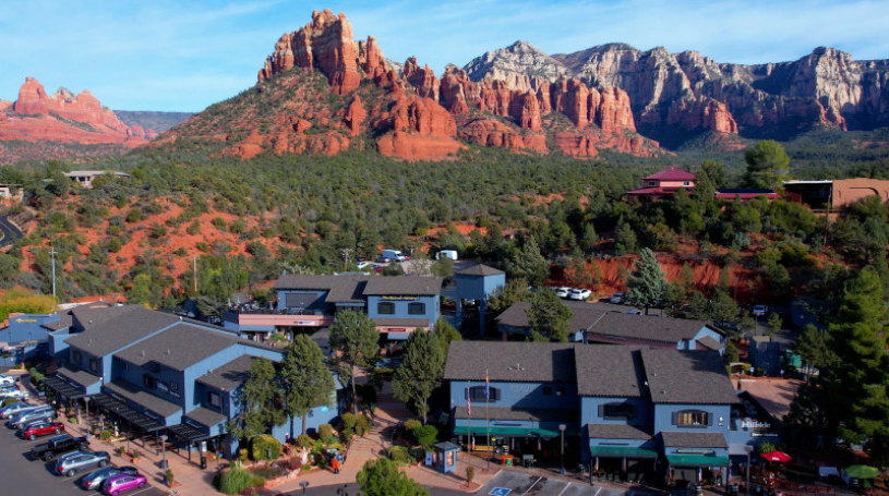 

			
				Hillside Sedona
			
			
	